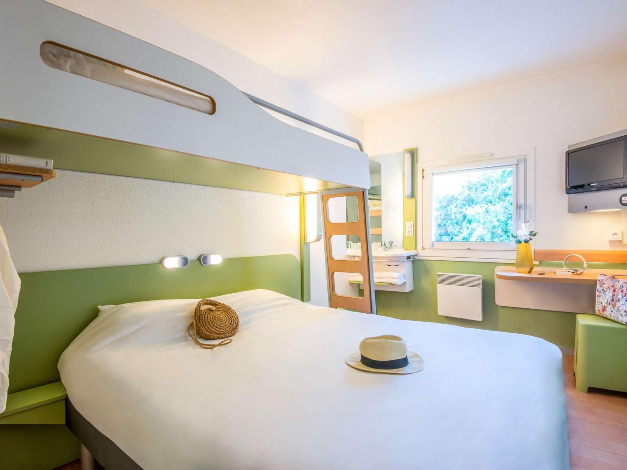 Ibis Budget Antibes Sophia Antipolis วาลูริส ภายนอก รูปภาพ